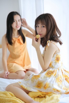 看着我它是怎么进去的镜子视频